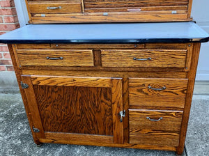 1927 "Helen" Boone Kitchen Cabinet